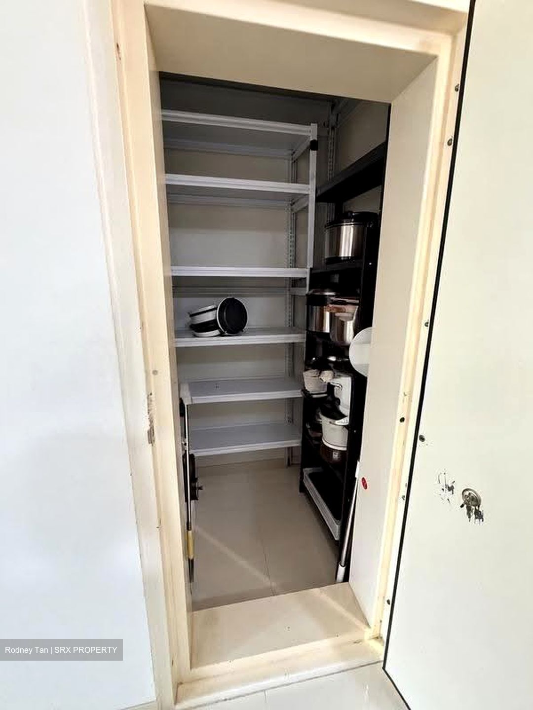 The Water Edge (D14), Apartment #638210991